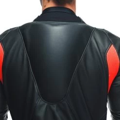 DAINESE TOSA Lederkombi 1-Teiler Perforiert -Macna Store dainese tosa lederkombi 1 teiler perforiert schwarz fluo rot weiss 58 447021sr58 2